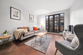 2 Bed Lux Apartments near Central London FREE WIFI by City Stay Aparts London